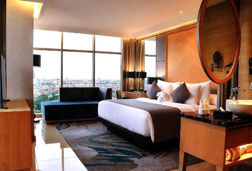 Morazen Surabaya Hotell Eksteriør bilde
