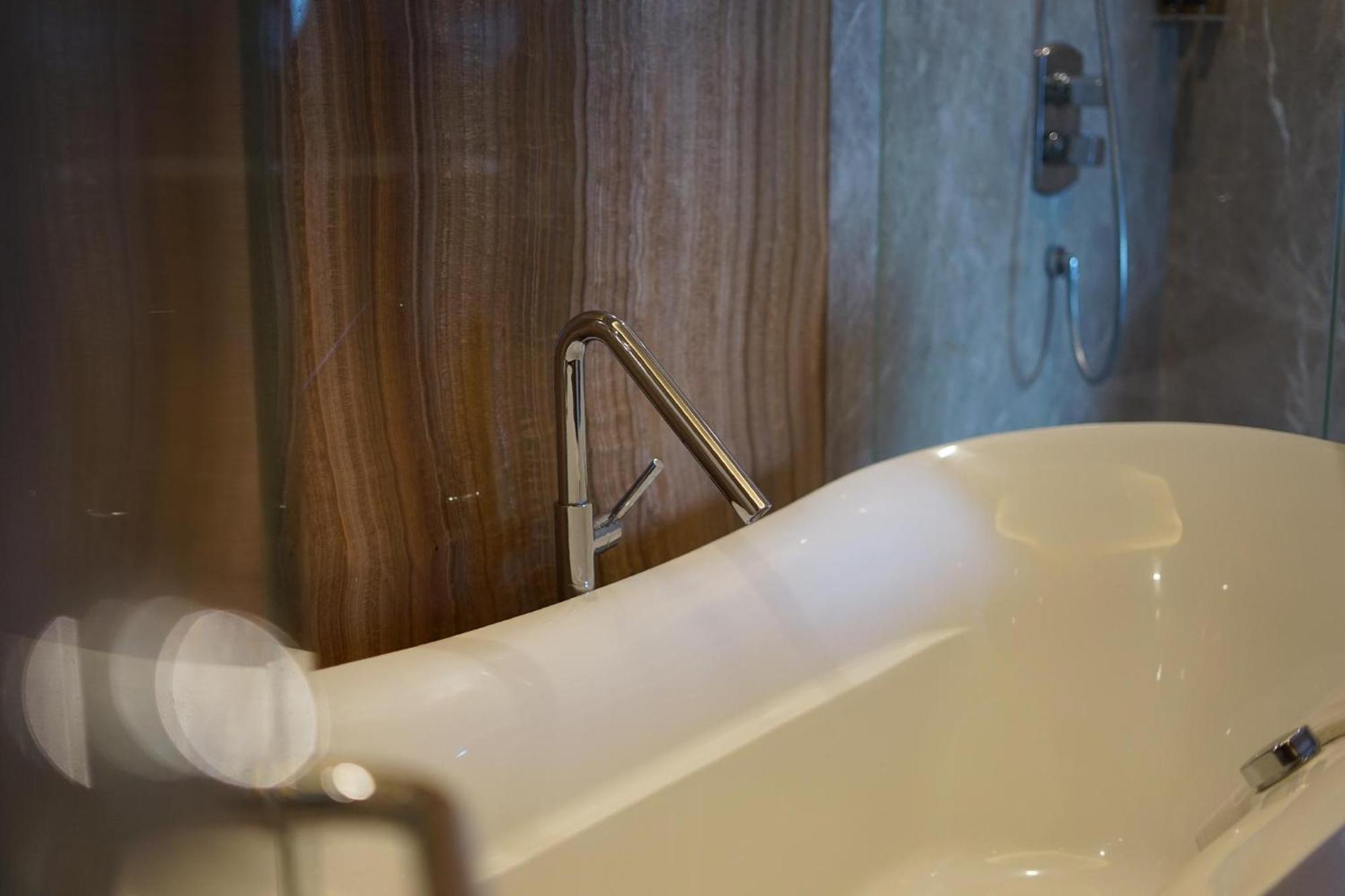 Morazen Surabaya Hotell Rom bilde